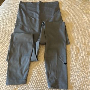 Nike maternity leggings